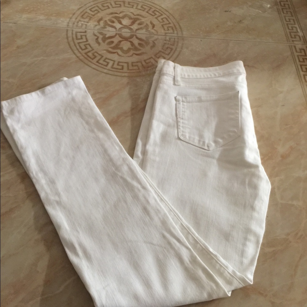 PAIGE peg straight Size 29